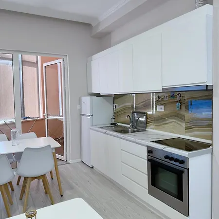 Apartment Kris Golem (Tirana)