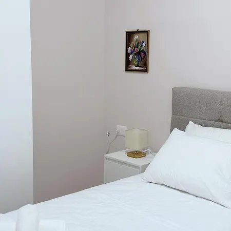 Appartamento Kris Golem (Tirana)